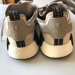 Beige nmd’s
